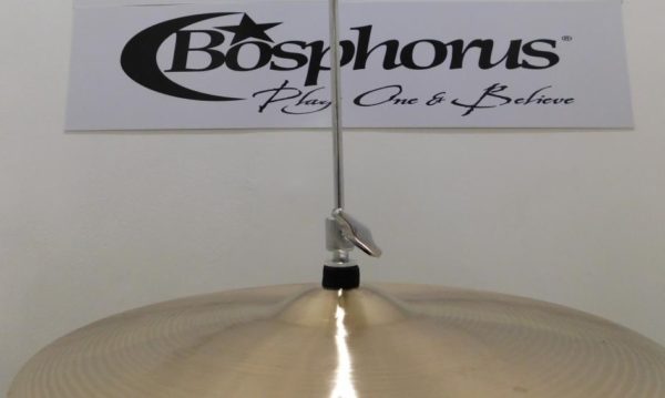Prato Chimbal  Hi Hat Dark 15" 38cm - Bosphorus Cymbals - Traditional Series